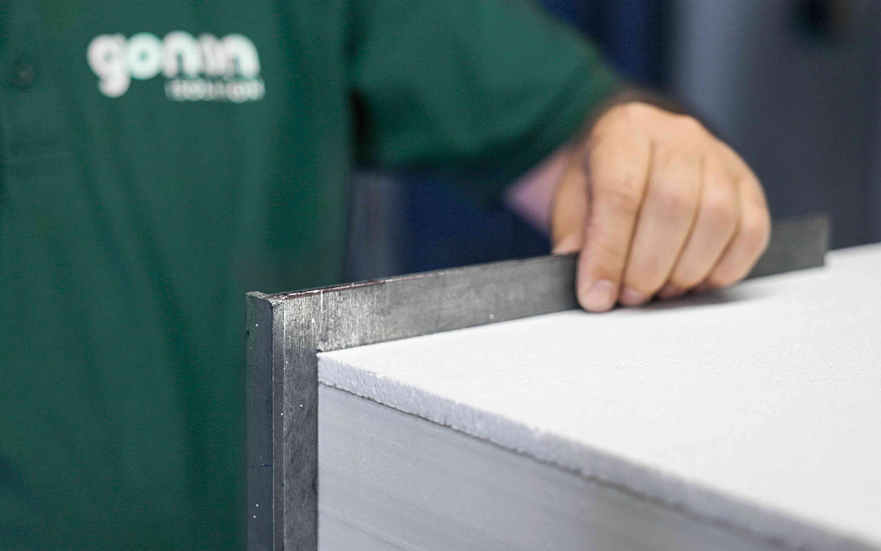 05 case gonon 2 spaltig Werkstatt scaled